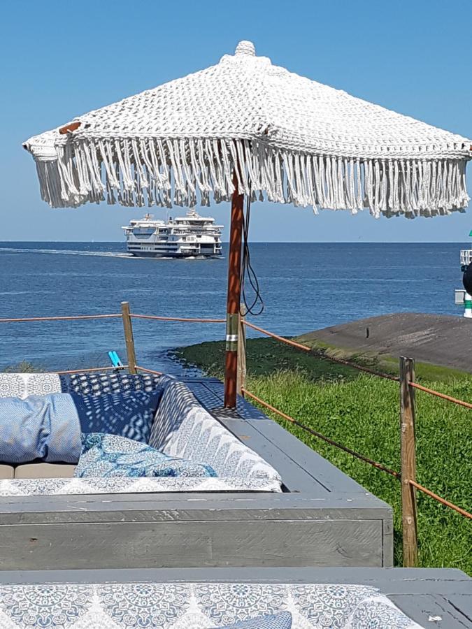 Romantisch Huisje Nabij Het Strand Met Uitzicht Op De Tulpenvelden Julianadorp Eksteriør billede